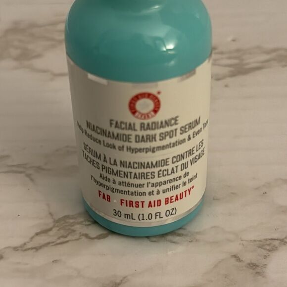 First aide beauty facial radiance niacinamide dark spot serum skincare - Picture 2 of 5